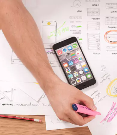 تبرع بتصميمك للمصممين الجدد ليجربوا بشكل أفضل